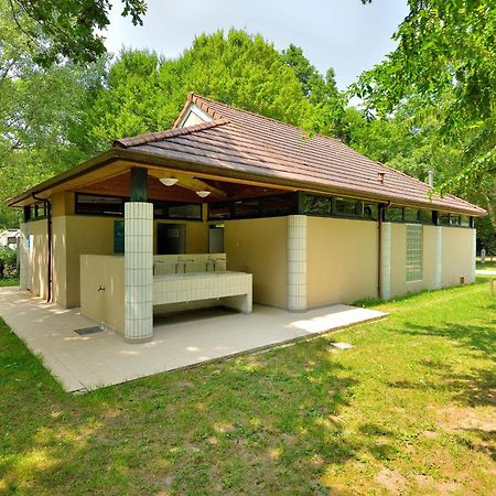 Camping Etang De La Vallee Combreux Buitenkant foto