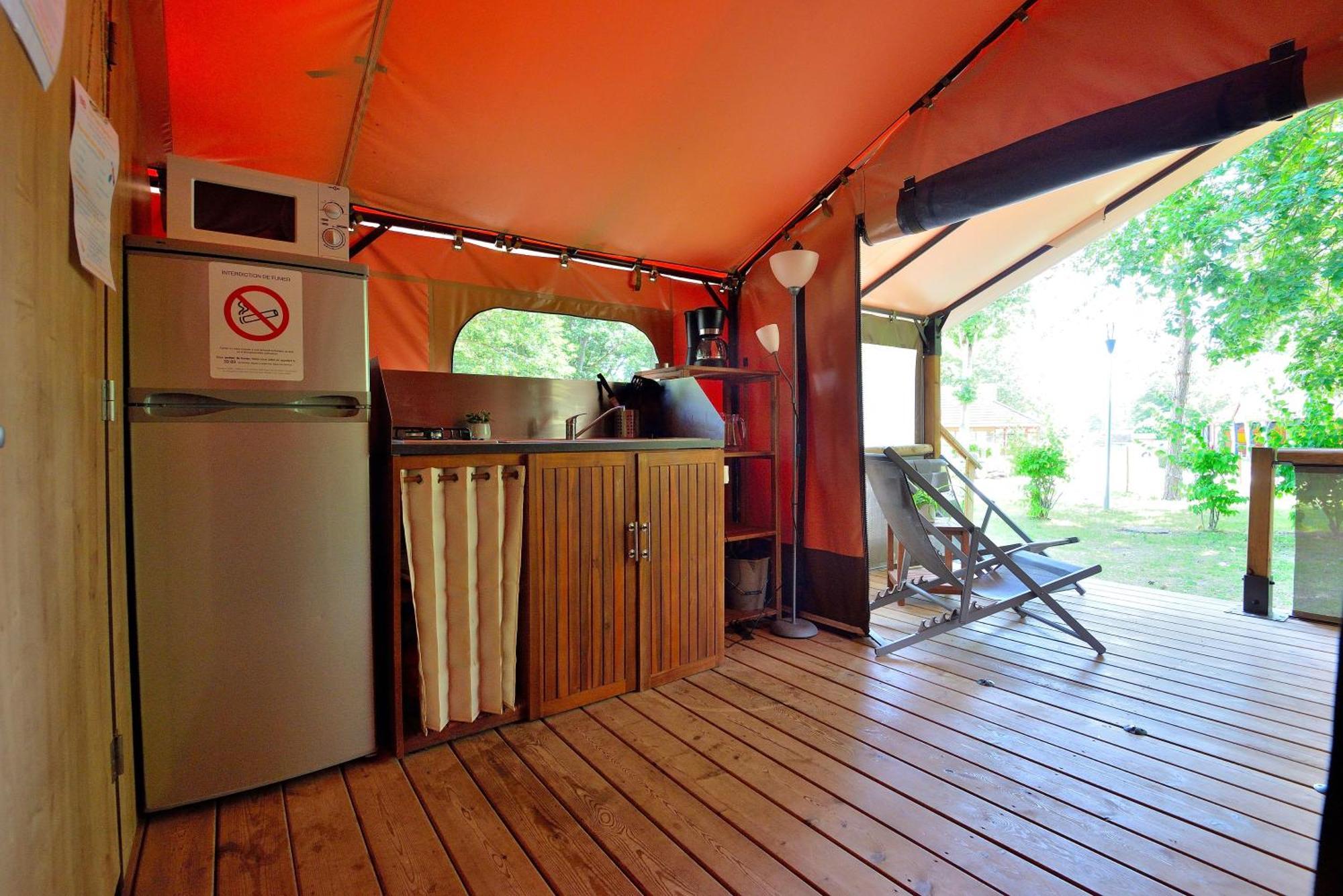 Camping Etang De La Vallee Combreux Kamer foto